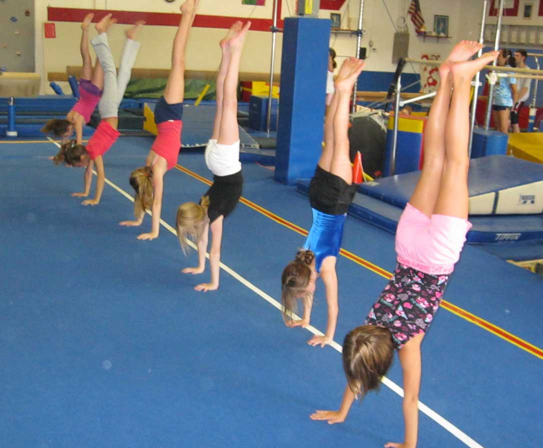 girls handstands